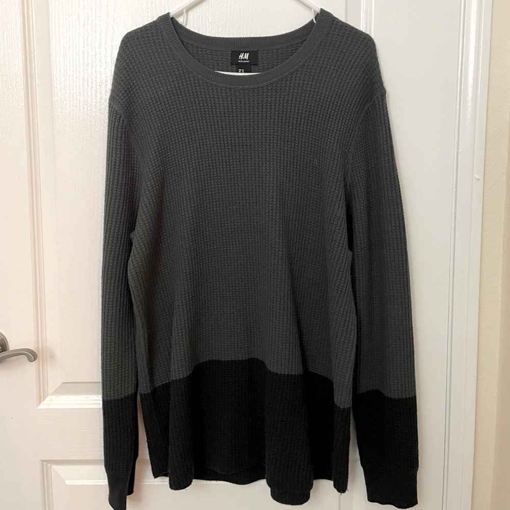 H&M Men Two-Tone Long Sleeve Long Sweater
